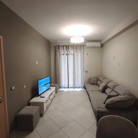 Apartment Floer