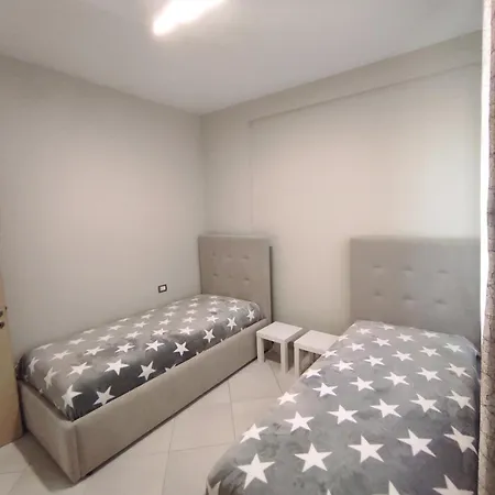 Apartment Floer *